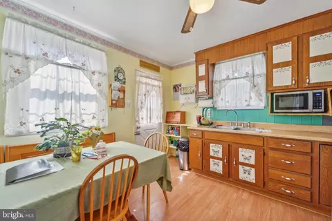 109 Winston Rd, Pasadena, MD 21122 photo 7