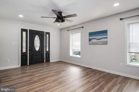 7776 W Shore Rd, Pasadena, MD 21122 photo 10