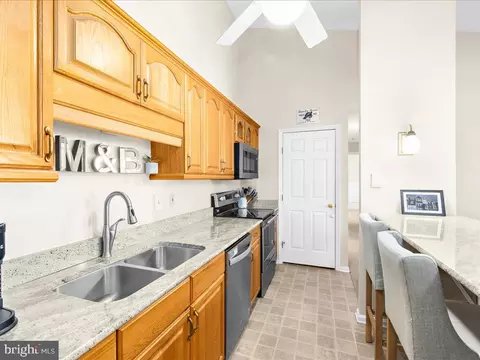 871 Deering Rd #9M, Pasadena, MD 21122 photo 7