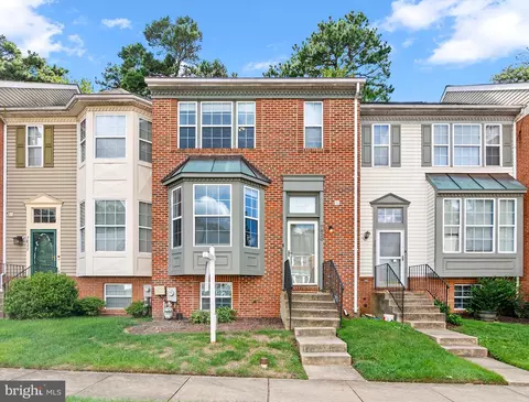 7820 Fox Farm Ln, Glen Burnie, MD 21061