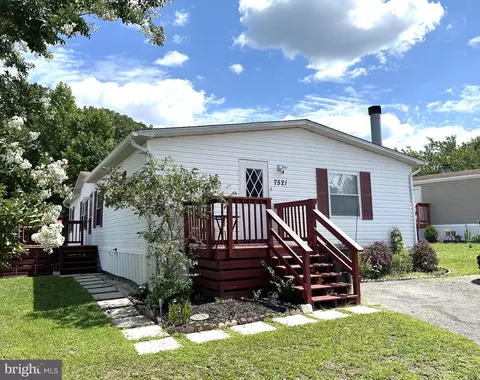7521 Gleneagle Dr, Jessup, MD 20794