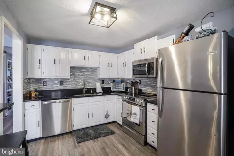3600 Chadwick Ct, Pasadena, MD 21122 photo 10