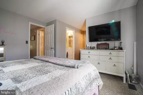 3600 Chadwick Ct, Pasadena, MD 21122 photo 12