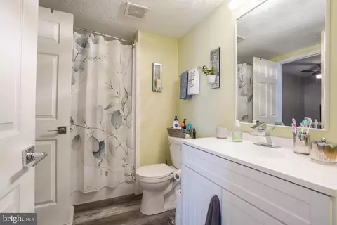 3600 Chadwick Ct, Pasadena, MD 21122 photo 14