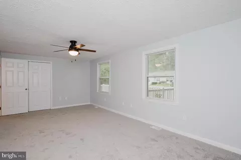 557 Sunset Knoll Rd, Pasadena, MD 21122 photo 21