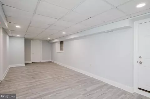 557 Sunset Knoll Rd, Pasadena, MD 21122 photo 34