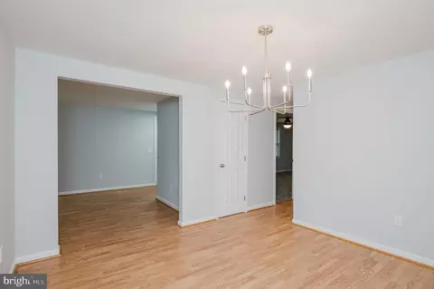 557 Sunset Knoll Rd, Pasadena, MD 21122 photo 16