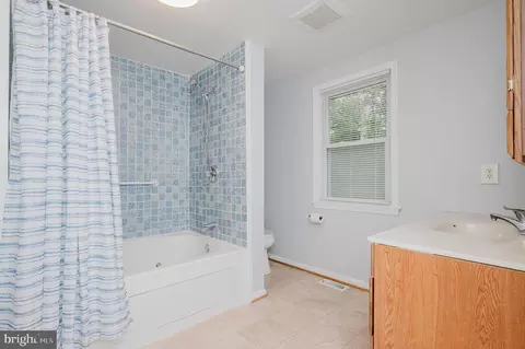 557 Sunset Knoll Rd, Pasadena, MD 21122 photo 27