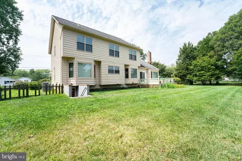 Exterior - 1865 Cherry Rd, Annapolis, MD 21409 photo 4 of 6