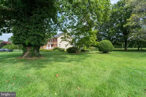 Exterior - 1865 Cherry Rd, Annapolis, MD 21409 photo 3 of 6