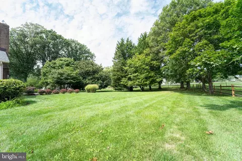Exterior - 1865 Cherry Rd, Annapolis, MD 21409 photo 5 of 6