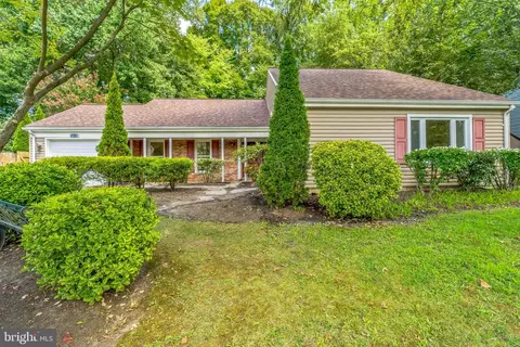 Exterior - 1410 Ormsby Pl, Crofton, MD 21114 photo 6 of 7