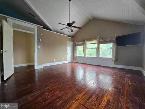 8453 Garden Rd, Pasadena, MD 21122 photo 16