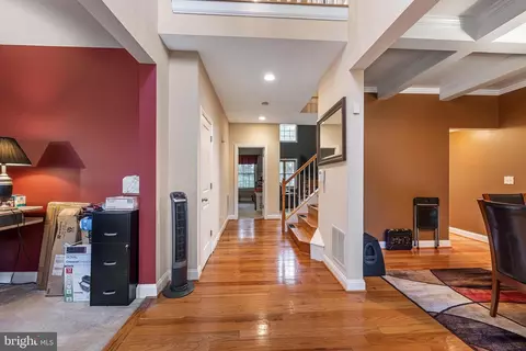 Entry Way - 7983 Long Hill Rd, Pasadena, MD 21122 photo 1 of 5