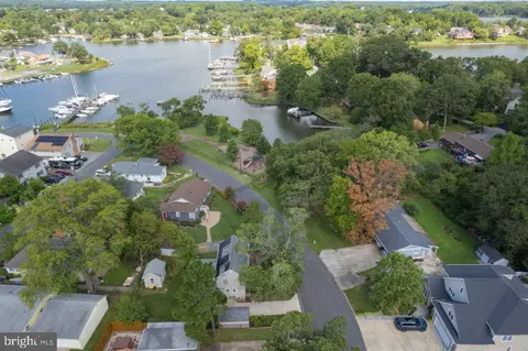 View/Area - 724 Shore Dr, Edgewater, MD 21037 photo 3 of 14