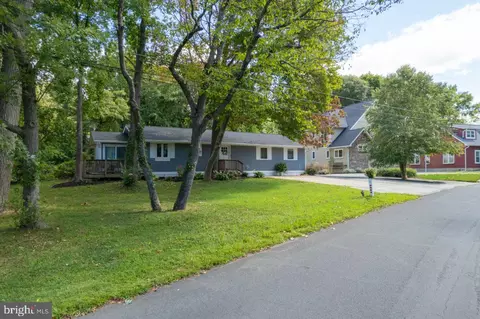 Other - 724 Shore Dr, Edgewater, MD 21037 photo 3 of 15