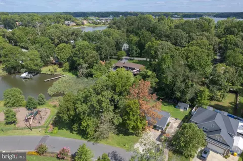 View/Area - 724 Shore Dr, Edgewater, MD 21037 photo 4 of 14