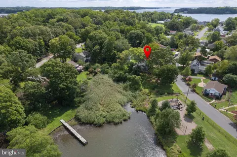View/Area - 724 Shore Dr, Edgewater, MD 21037 photo 2 of 14