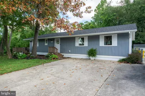 Other - 724 Shore Dr, Edgewater, MD 21037 photo 2 of 15