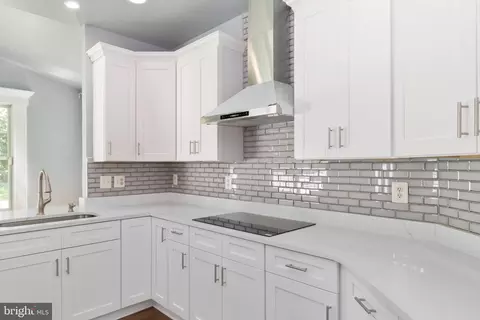 15 Johnson Rd, Pasadena, MD 21122 photo 18