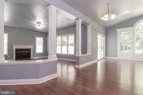 15 Johnson Rd, Pasadena, MD 21122 photo 14