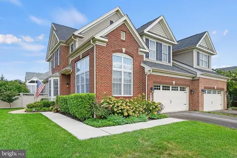 8315 Canyon Oak Dr, Severn, MD 21144
