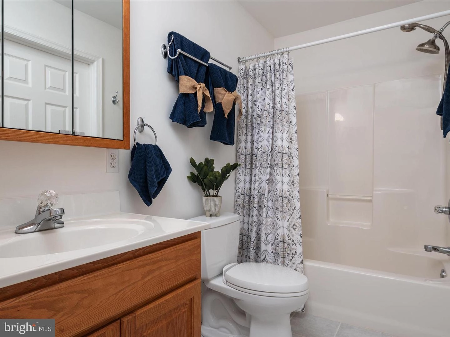 8206 Riverside Dr, Pasadena, MD 21122 photo 45