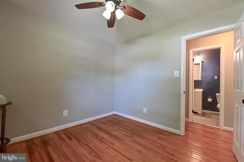 1501 Warfield Rd, Edgewater, MD 21037 photo 13