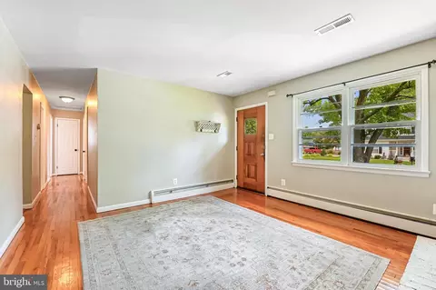 1501 Warfield Rd, Edgewater, MD 21037 photo 5