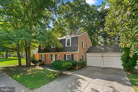 1565 Crofton Pkwy, Crofton, MD 21114