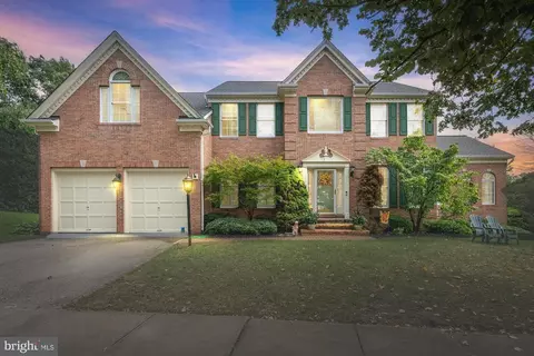 8399 Piping Rock Ct, Millersville, MD 21108