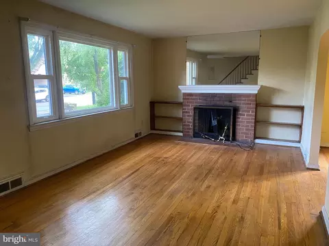 4 Hampton Rd, Linthicum Heights, MD 21090 photo 5