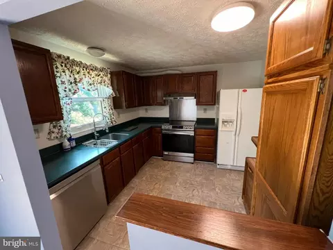 1438 Boulder Ln, Hanover, MD 21076 photo 7