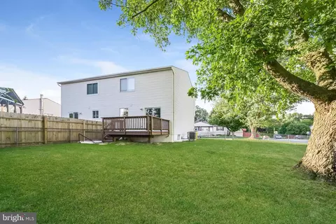 823 220th St, Pasadena, MD 21122 photo 15