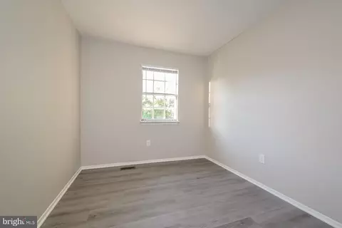 823 220th St, Pasadena, MD 21122 photo 11