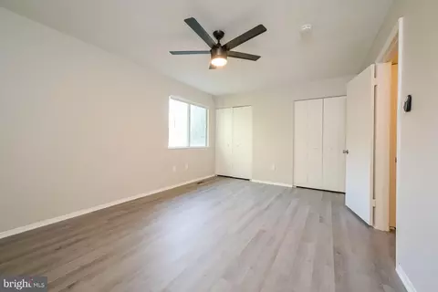 823 220th St, Pasadena, MD 21122 photo 8