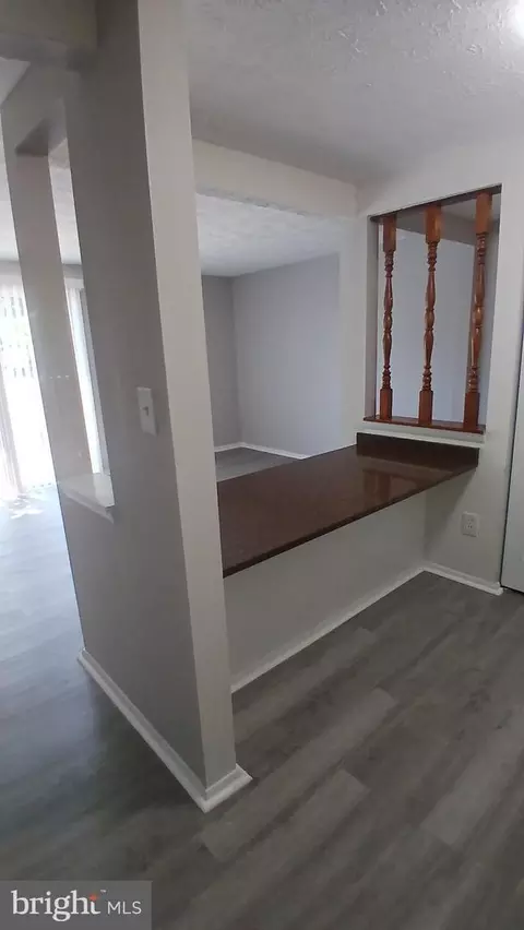 Entry Way - 8040 K Abbey Ct #K, Pasadena, MD 21122 photo 1 of 4