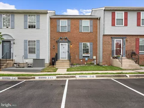 610 Ransom Ct, Odenton, MD 21113