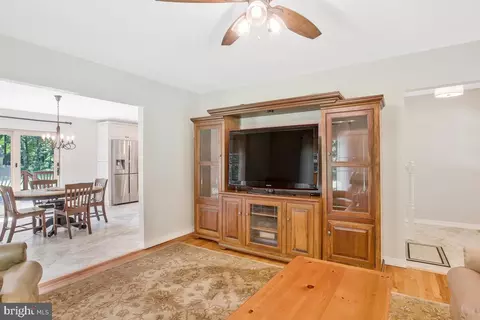 Other - 8149 Ventnor Rd, Pasadena, MD 21122 photo 2 of 15
