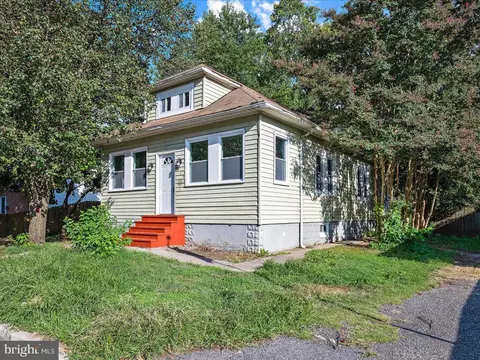213 Franklin Ave, Brooklyn, MD 21225