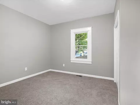 Bedroom - 213 Franklin Ave, Brooklyn, MD 21225 photo 1 of 3