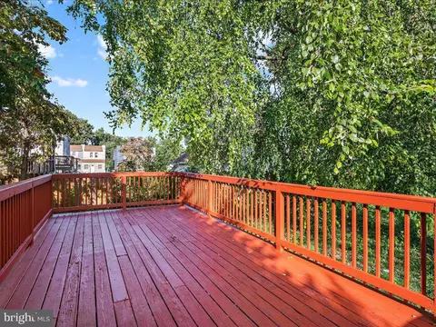 Exterior - 213 Franklin Ave, Brooklyn, MD 21225 photo 2 of 4