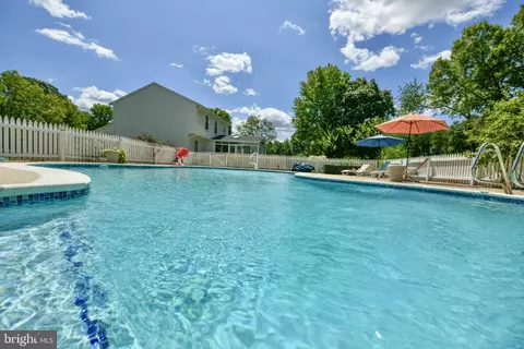 1406 Orr Ct, Pasadena, MD 21122