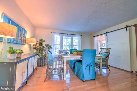 1406 Orr Ct, Pasadena, MD 21122 photo 28