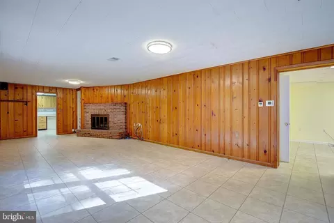 547 Higgins Dr, Odenton, MD 21113 photo 39