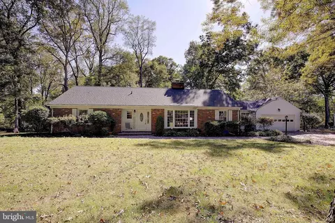 547 Higgins Dr, Odenton, MD 21113