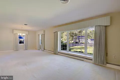 547 Higgins Dr, Odenton, MD 21113 photo 8