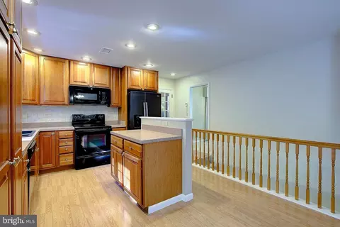 547 Higgins Dr, Odenton, MD 21113 photo 15