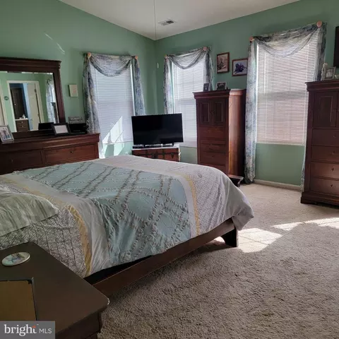 Bedroom - 110 Elliott Pl, Edgewater, MD 21037 photo 2 of 6