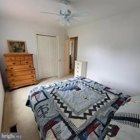 Bedroom - 110 Elliott Pl, Edgewater, MD 21037 photo 4 of 6